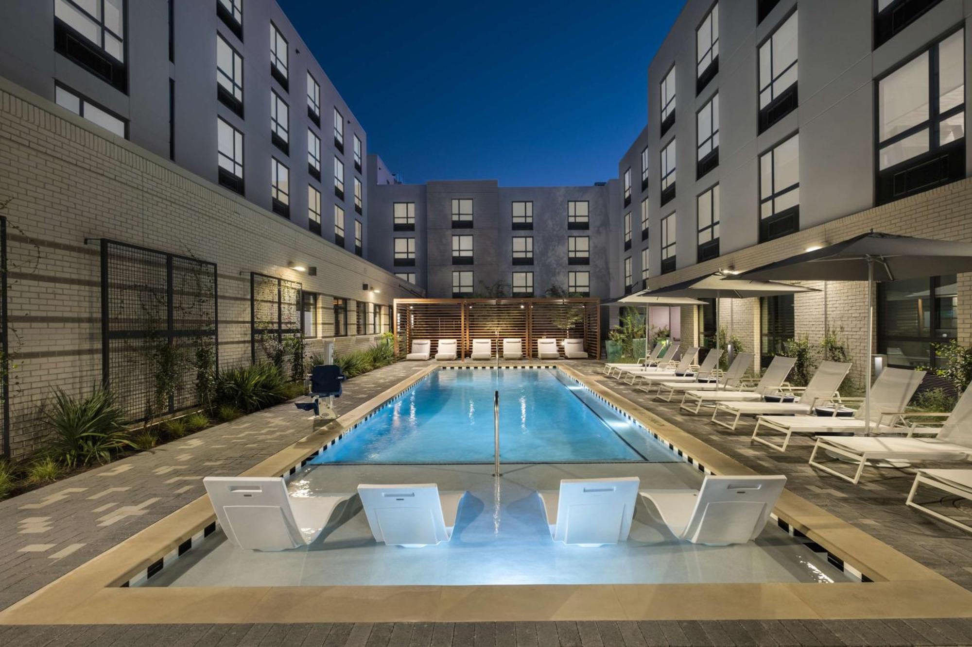Hotel Hampton By Hilton East Austin - Near Ut And Capitol Esterno foto