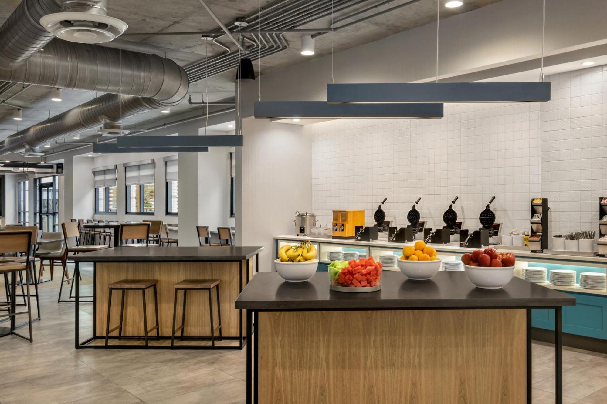 Hotel Hampton By Hilton East Austin - Near Ut And Capitol Esterno foto